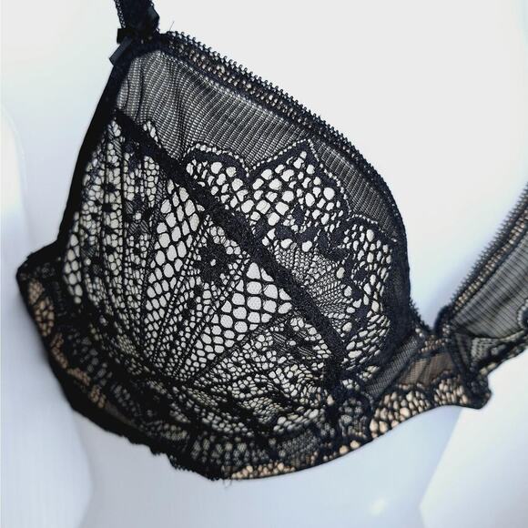 WACOAL Take The Plunge Crochet Lace Bra 851273 Black 34C Underwire Mesh Soft Cup - Picture 9 of 13